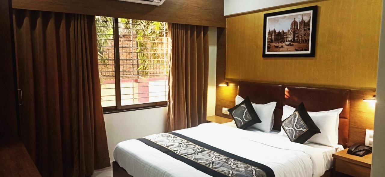 Hotel Crystal Luxury Inn- Bandra Мумбаи Экстерьер фото