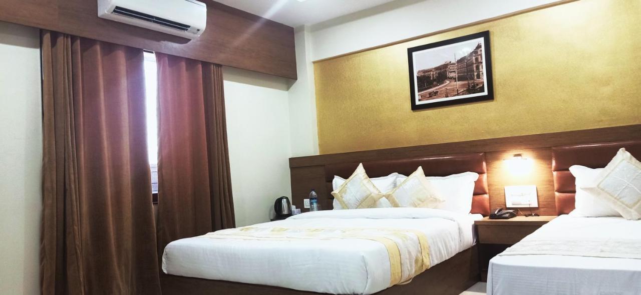 Hotel Crystal Luxury Inn- Bandra Мумбаи Экстерьер фото